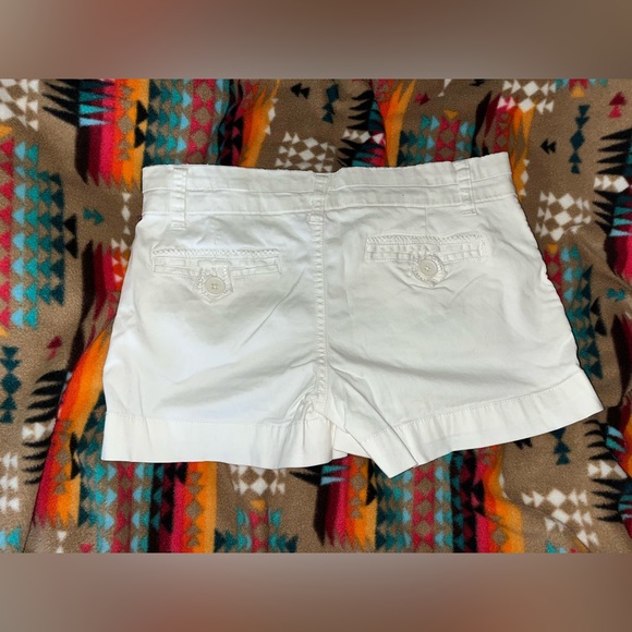 Size 9 white Free Style Revolution shorts. NEVER WORN! - Picture 2 of 2
